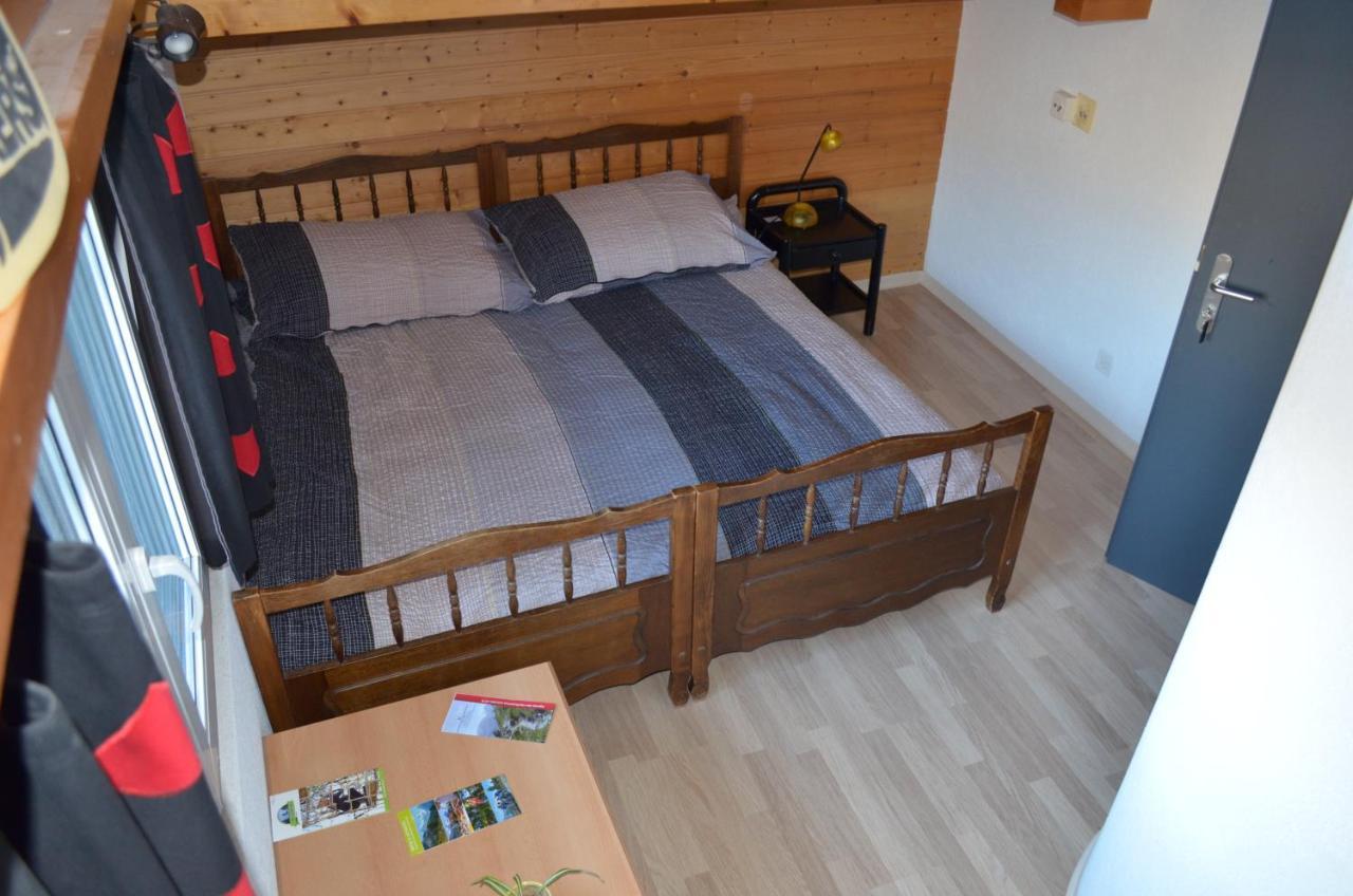 Logement Chez L'Habitant Etage Independant Grône Buitenkant foto